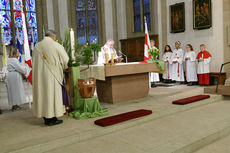 Lumen Christi - Auferstehungsmesse in St. Crescentius (Foto: Karl-Franz Thiede)